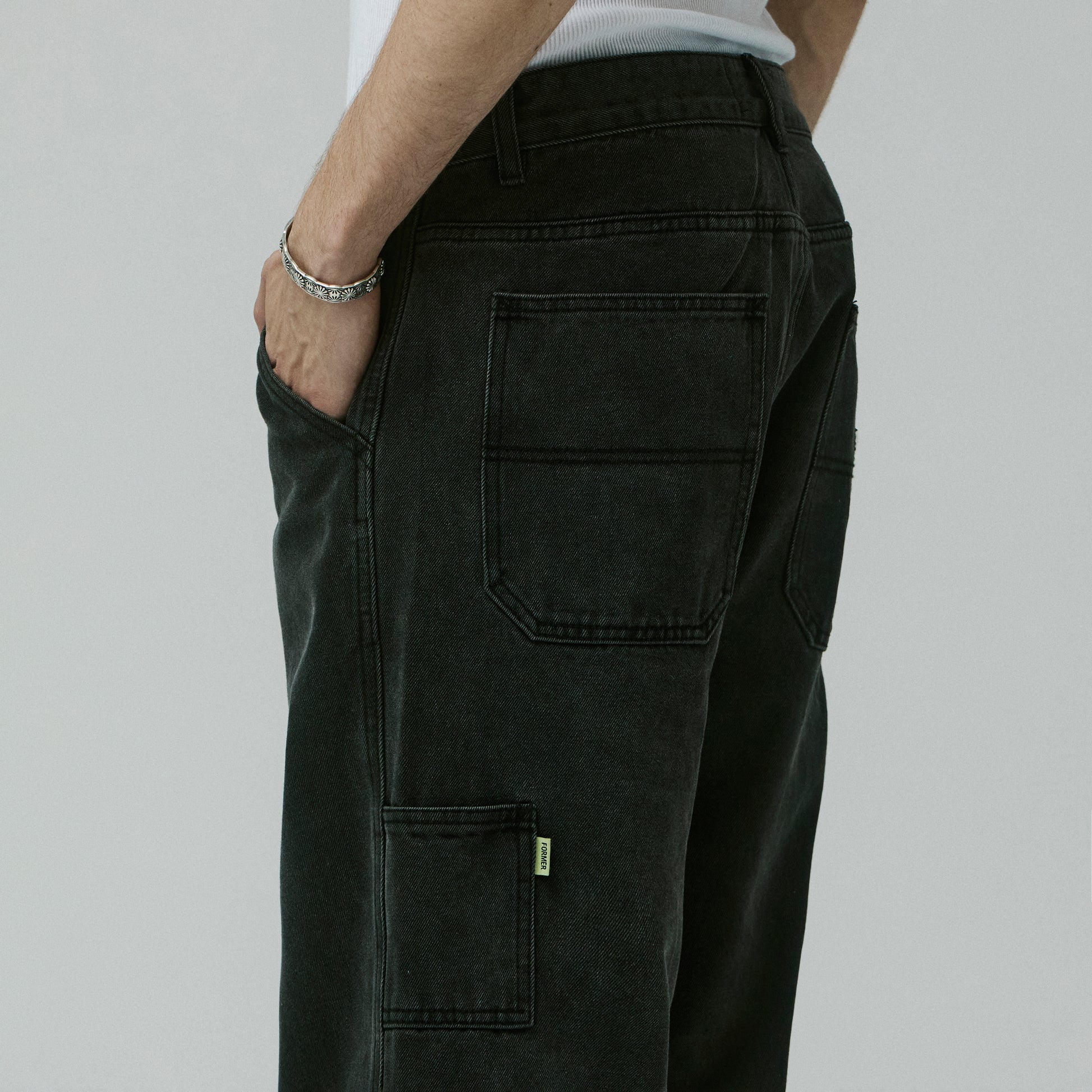 Washed Black Vt Distend Denim Carpenter Pant