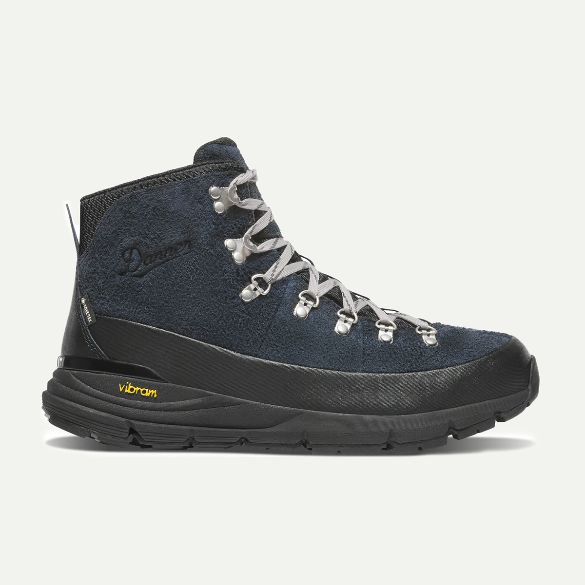 Jet Black Mountain 600 ID GTX