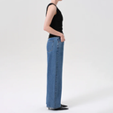 Myth Low Curve Jean