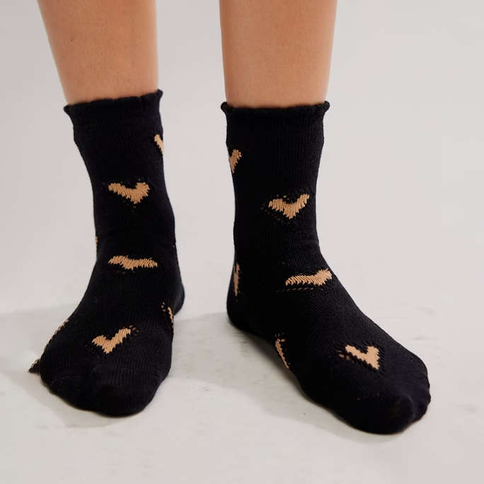 Black Cupids Bow Socks