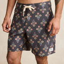 Black Bouquet Trunk