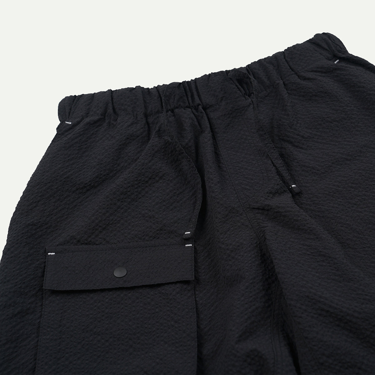 Black Comfortable Banding Shorts