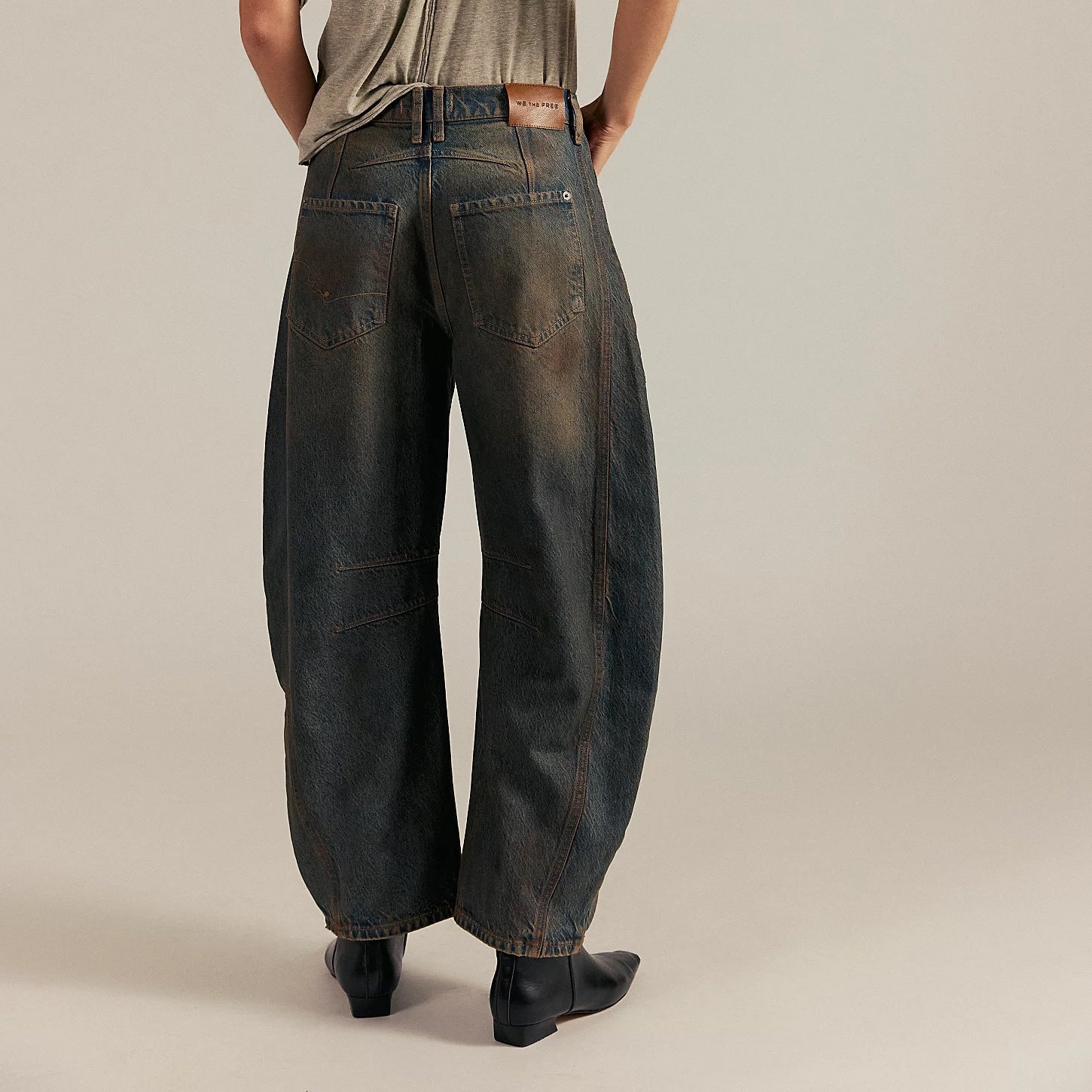 Lost in the Desert Good Luck Barrel Jean