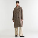 Display A Jaguar Coat