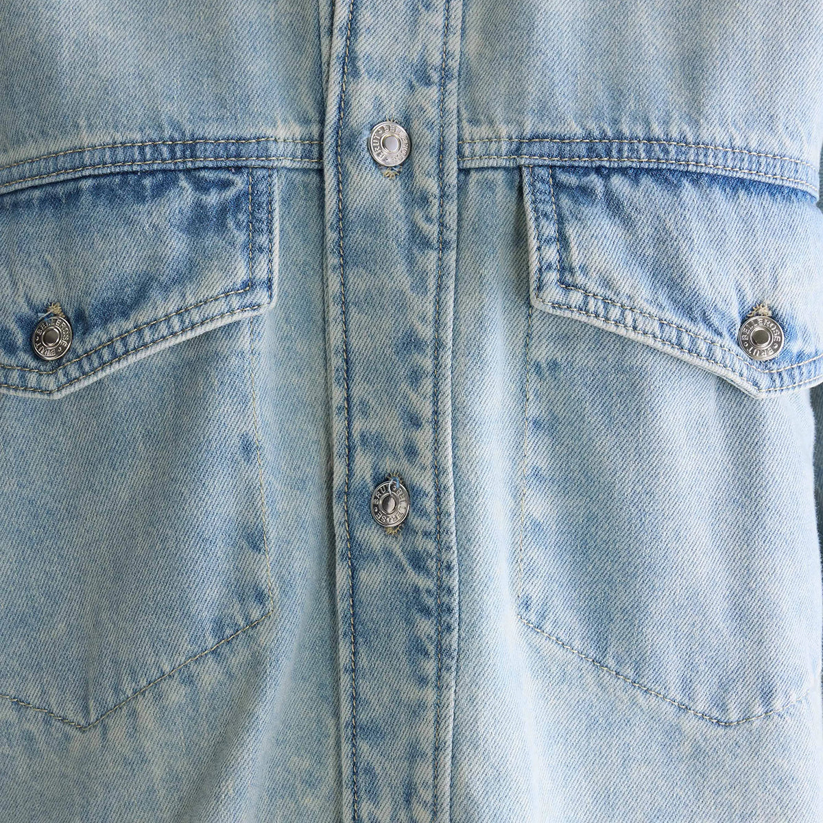 Light Blue Bleach Pery Overshirt