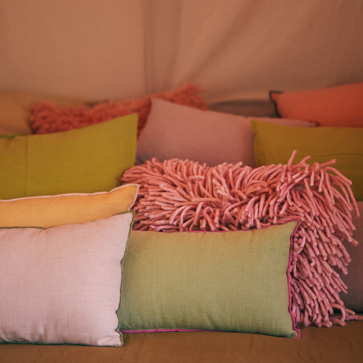 Pink Rugged Woollen Cushion